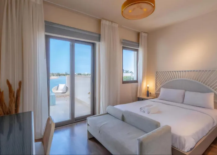 Cyan - El Gouna Luxury Homes Daire